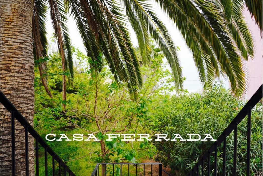 הוילה בוריאנה Casa Ferrada מראה חיצוני תמונה